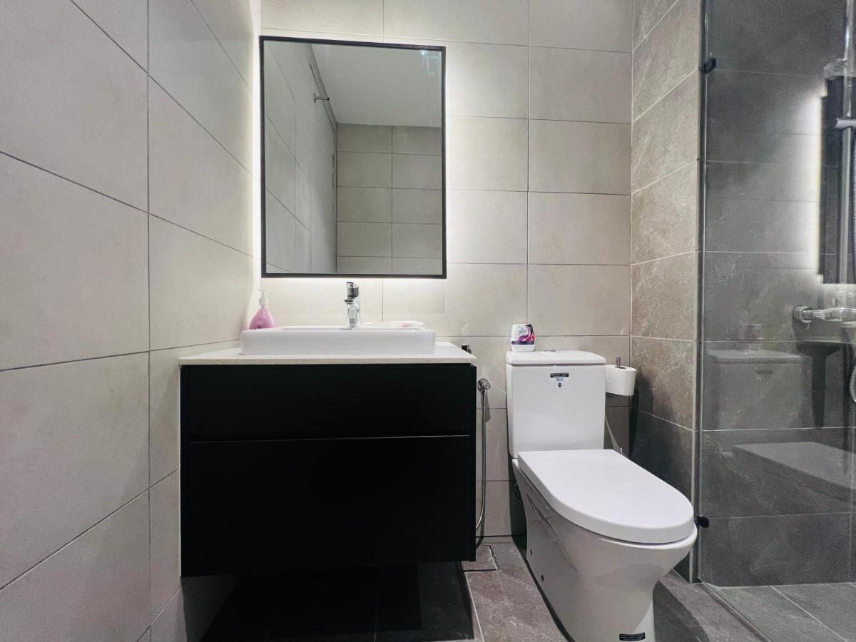 קואלה לומפור The Axon Suites Bukit Bintang By Cozy Stay מראה חיצוני תמונה